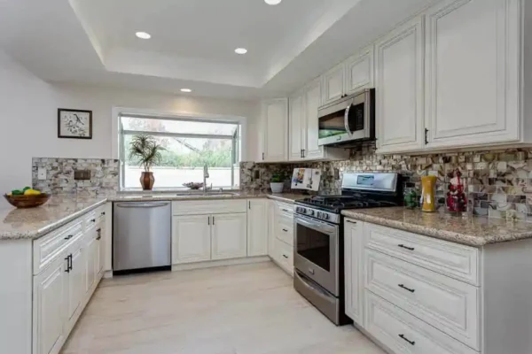 Arcadia Antique White